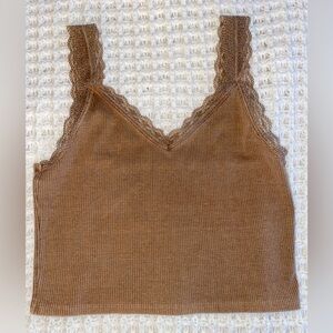 AMERICAN EAGLE lace cropped tank